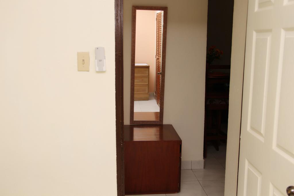 Central Oaklands Kingston Apt Екстериор снимка